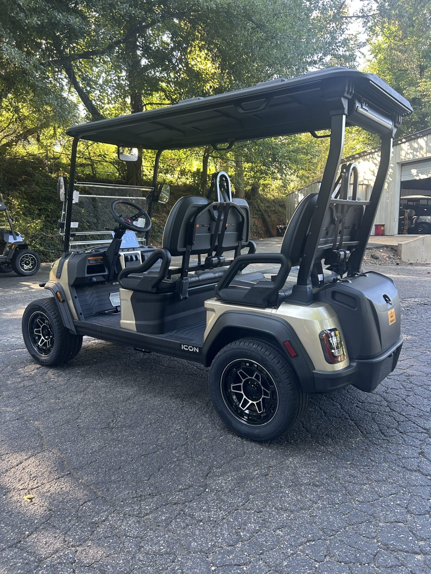 2026 ICON i40FX